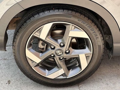 2021 Hyundai Venue SEL