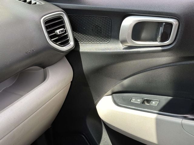 2021 Hyundai Venue SEL