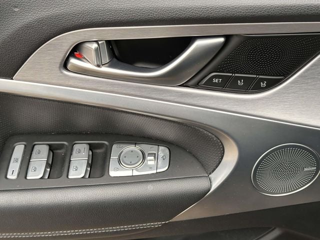 2021 Genesis G70 2.0T