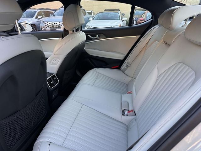 2025 Genesis G70 3.3T Sport Advanced