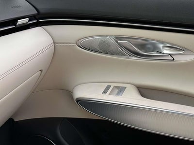 2023 Genesis GV70 2.5T