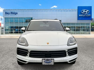 2023 Porsche Cayenne Base