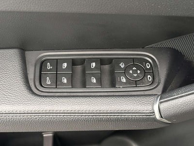 2023 Porsche Cayenne Base